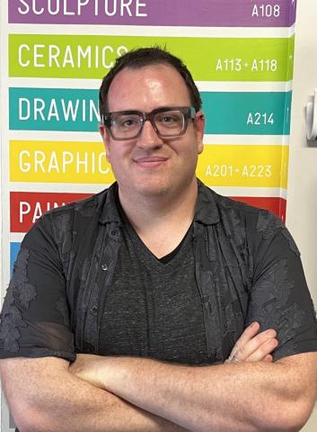 Evin Dubois headshot