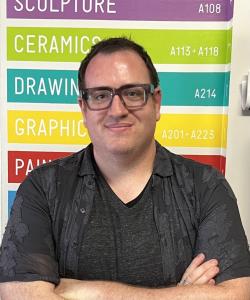 Evin Dubois headshot